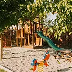 La Tenuta Di Santo Stefano Agri & 3* Fossano