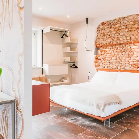 La Tenuta Di Santo Stefano Agri & Semesteranläggning (resort) Fossano